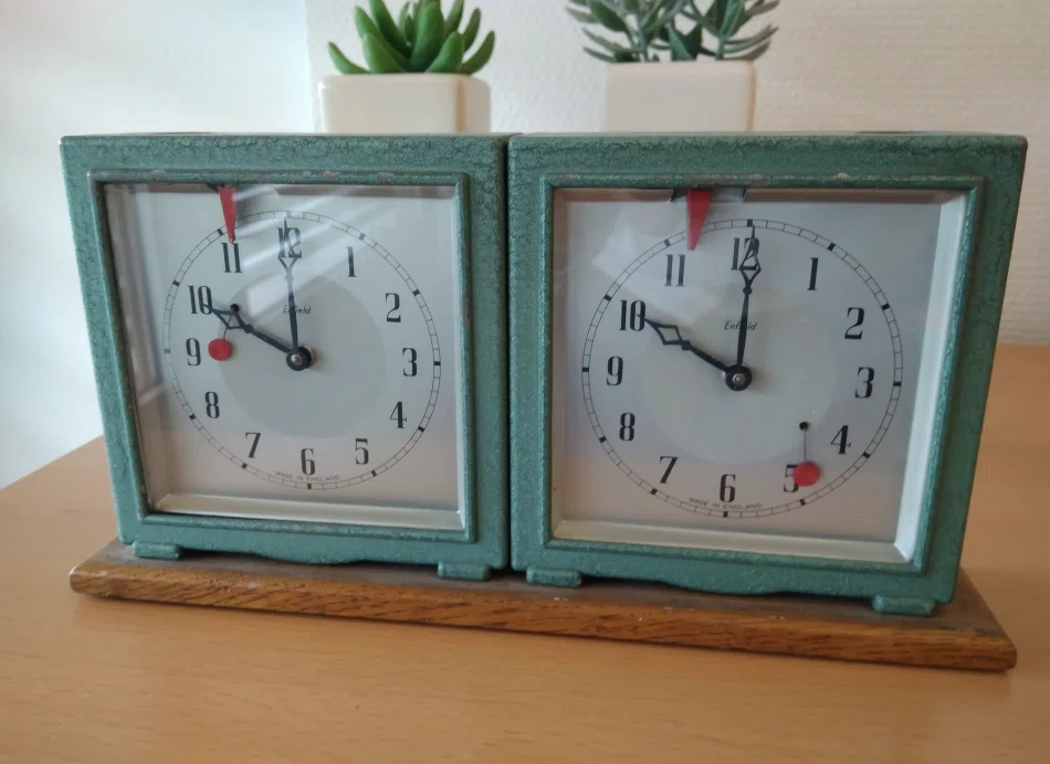 Enfield Clock Company – Industrializing Chess Timing