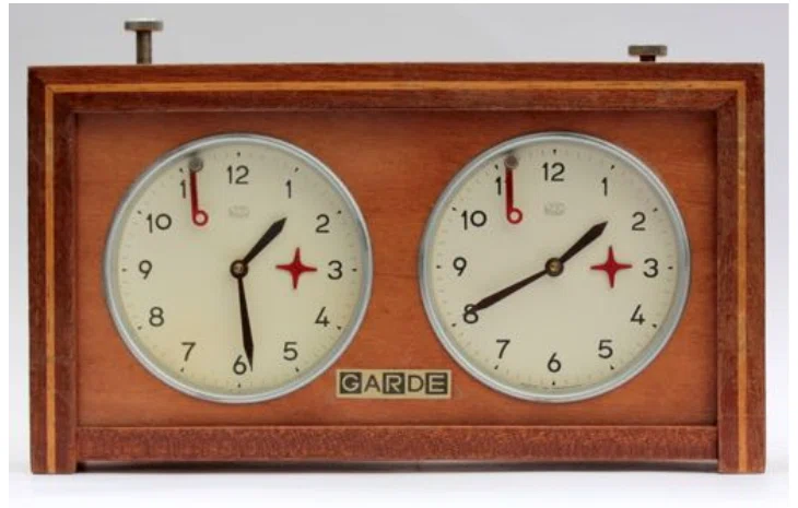 Front view: 1961 Calibre 69/67 Garde