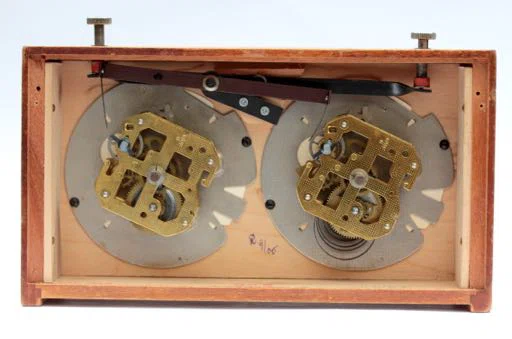 Works View: Paired Calibre 69/67 Movements
