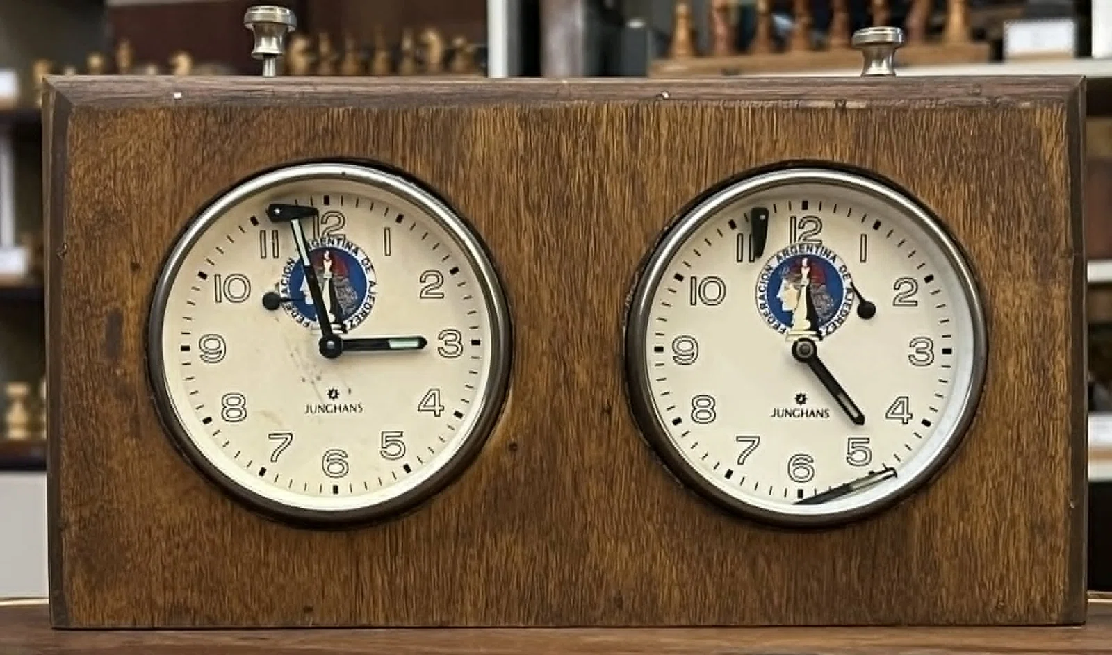 Argentine Junghans import, probably 1930s. German imports were common because Argentina did not yet have an industrialized clock-production base. This example is branded for the Club Argentino de Ajedrez, founded in 1905 and host of the 1927 World Chess Championship match.