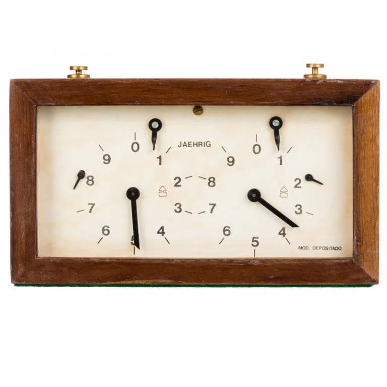 Jaehrig Chess Clock